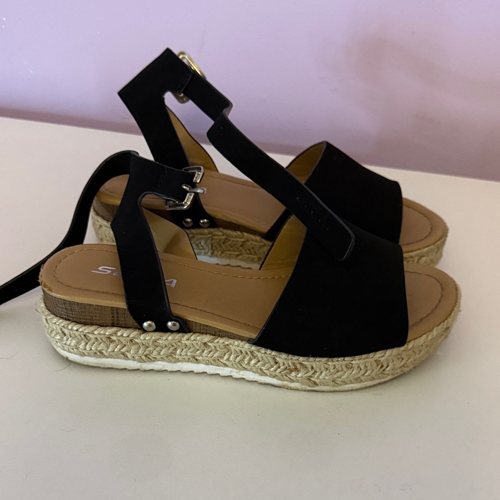 Soda Black Platform Dress Shoes